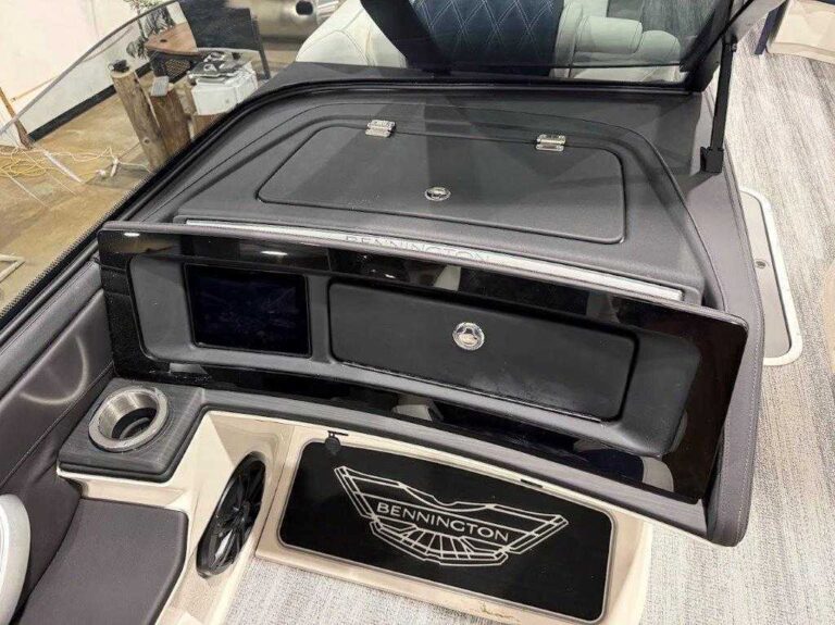 2026 Bennington 27RXFBWAT2 - Twin V8 - Joystick - NEW RX - NEW Windshield US-ETWS9280J526 [photo 21]